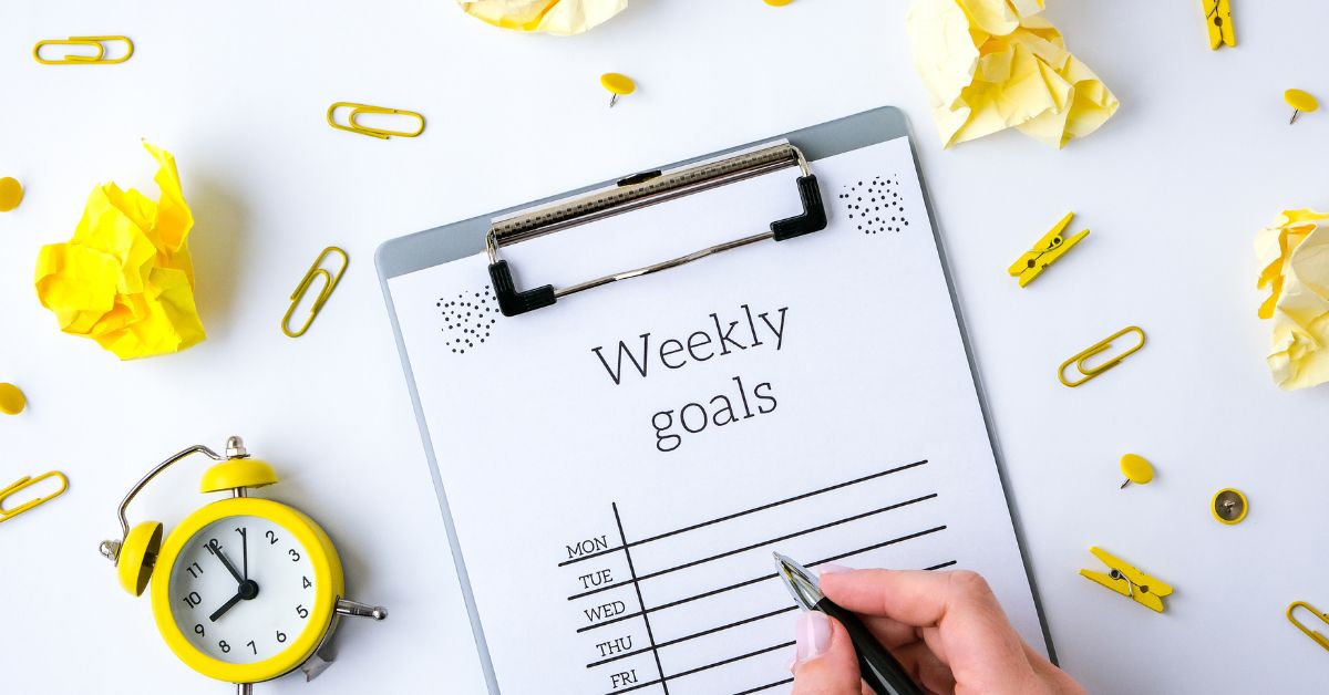 Improve productivity and time management with a daily schedule. Learn effective strategies for using a daily schedule to stay organized and accomplish your tasks efficiently. Enhance your daily routines and achieve your goals effortlessly.